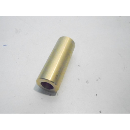 Cylindre canon largeur 62mm Ø 12,5mm interieur (23mm ext) pour transformateur de courant TI cable max 150mm² SCHNEIDER 16551
