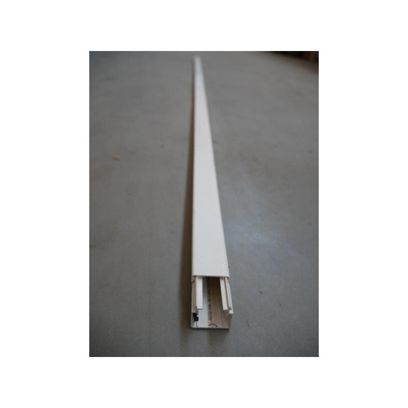Goulotte Electrique PVC 30x30 mm 