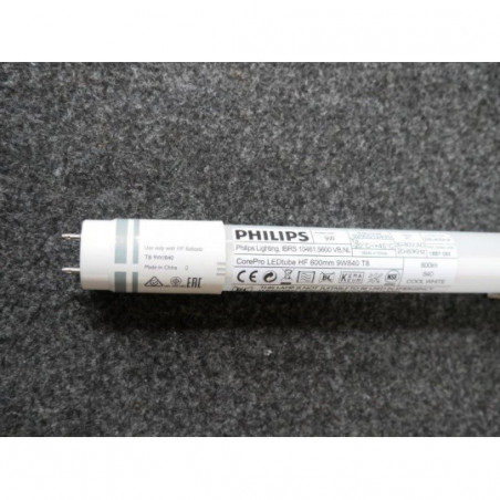 Tube T8 HF LED 600mm 9W 4000K 800lm pour ballast HF LEDTube Philips 652176